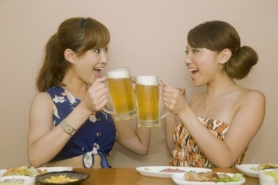 ダイエット中の「飲み会」は断るな！　ダイエット中でも太らないお酒の飲み方・コツ3つ