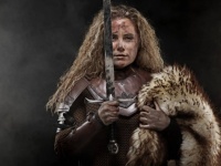 中世のフィンランドの戦士は男女の性別にとらわれない「ノンバイナリー」だった可能性