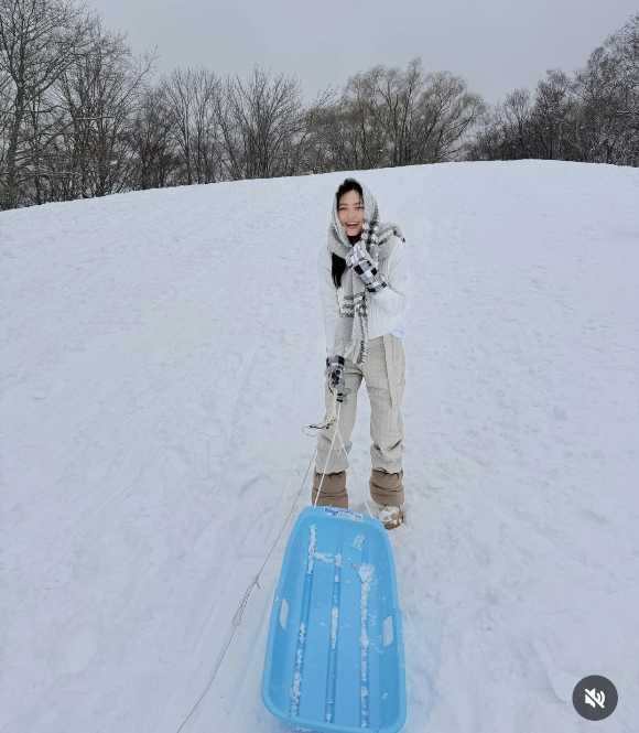 Instagram:大政絢(@aya_omasa_official)より