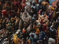 ゴミの中から拾った物を34年かけてコレクション。見事なお宝博物館となった（アメリカ）