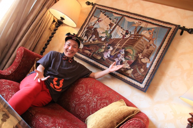 東京ディズニーリゾートを知り尽くす男の中の男！【ツートンカラー上田のメンズのための夢の国男塾】　第1回目は「男ならホテルミラコスタのテラスルームで優雅な時間を過ごしたい！の巻」