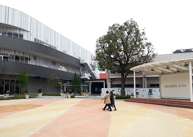 コクーンひろば