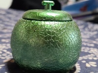 「伝統ある茶器」「重要文化財」　メロンシャーベットの入れ物を塗装してみたら...高級感があふれすぎた件
