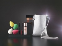 ＆beからホリデーコレクションが数量限定で登場！　公式オンラインストアでお得なセットの販売も