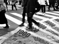 将来に不安が募る30～40代（画像はイメージ）