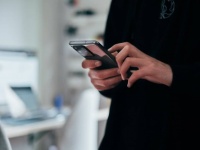 日本は何位？世界24か国のスマホ依存度ランキング（カナダ研究）