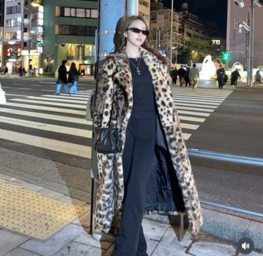 Instagram：中町綾(@ayanakamachi)より