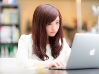 瞬間的に「生理痛」を忘れる方法4つ