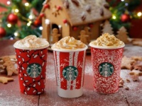 スタバの新作は「焼きりんご」味！　クリスマス仕様のカップも超かわいい!!