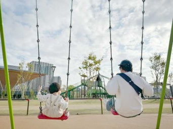 Instagram:南明奈(@akinaminami)より