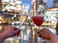 東京の夜風に吹かれて。「パレスホテル東京」のテラスで夏の女子会を楽しんできた