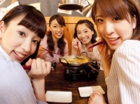 男のホンネ！　下ネタで盛り上がる女子って、ぶっちゃけどう思う？⇒僅差で多かったのは〇〇派！