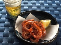 油で素揚げして塩をふるだけ！　（画像は久米島漁業協同組合フェイスブックより）