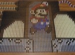 使われた枚数は８万枚以上！　「ドミノ」でマリオの世界を再現！
