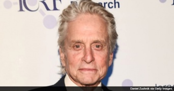 マイケル・ダグラス、元従業員へのセクハラ疑惑を否定