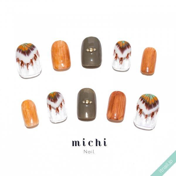 michi Nail