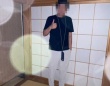 取材者を囲むオーブ