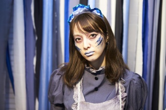 プロにメイクしてもらおう