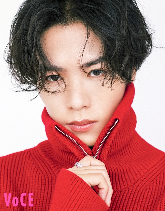 川村壱馬(THE RAMPAGE) 2パターン表紙で登場！　8/21(木)発売『VOCE』　写真もインタビューもまるで違う2冊！！