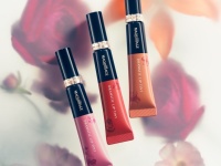 マキアージュ、みずみずしい発色が続くリップティントから限定3色発売！