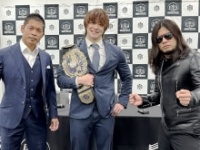 土井成樹、上野勇希、佐々木大輔