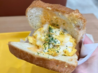 昨年上陸で話題！韓国発エッグサンド「EGGDROP」の絶品モーニング