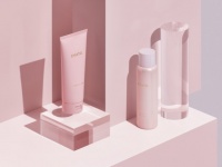 浮かす、巡らす、整える。「EKATO.」1分間の炭酸ガスパック洗顔が登場！