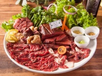 馬肉の2ポンドプレート