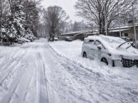 誰も助けてはくれない――雪道で動けなくなった1人の教師は投げやりになり「それなら、皆困ればいい」