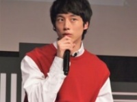 坂口健太郎