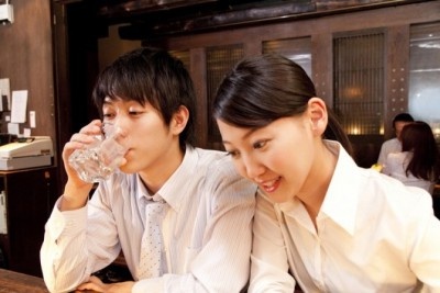 勘違い男が続出！　脈アリっぽい「思わせぶりな女の言動」6選