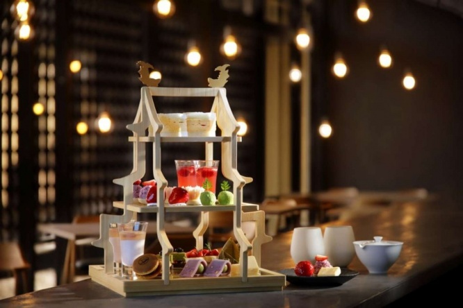 和フタヌーンティー　1人4400円（要予約）、画像は2人分