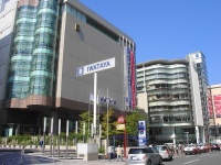 岩田屋本店（JKT-cさん撮影、Wikimedia Commonsより）