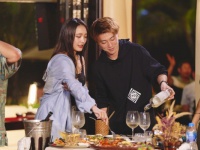 元恋人と浮気相手が対面!?　恋の行く末を左右するのは「余裕」か？【隣の恋は青く見える4　#5】