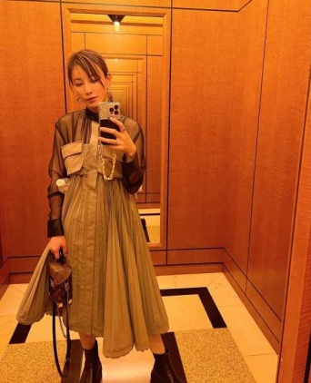 Instagram:加藤あい(@ai_kato1212)より