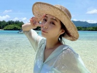 宇垣美里、石垣島でのオフショットを公開。「可愛い過ぎて罪」「目が痙攣起こした」と大好評！