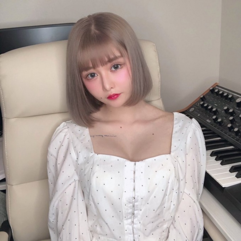 戦慄かなの公式ツイッターより　https://twitter.com/CV_Kanano