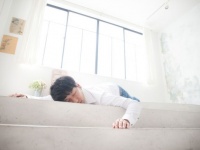 アルツハイマーは寝方で予防できるらしい！将来のためのヒント