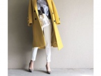 イエローで季節を羽織る。白パンツで作る春色コーデ　＃東京365日コーデ