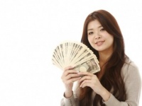 男性ウンザリ!!　女性にされた「金持ち自慢」12　「自宅にプール」ほか