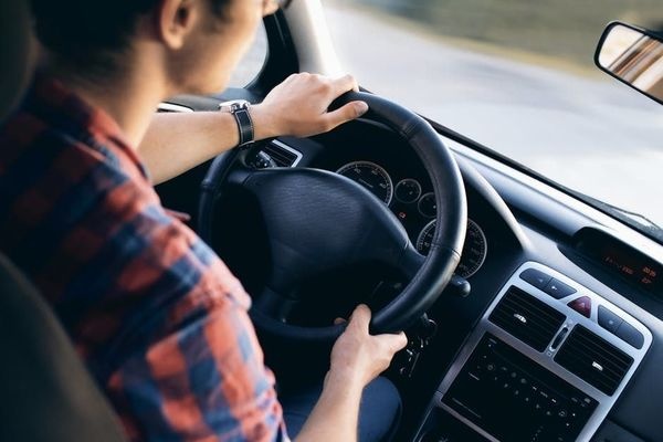 車の渋滞を回避する方法