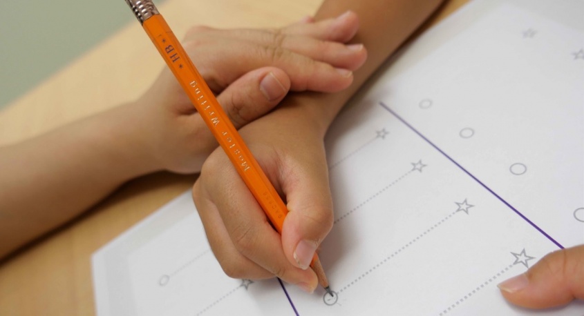 特定非営利活動法人 Education in Ourselves 教育を軸に子どもの成長を考えるフォーラムのプレスリリース画像