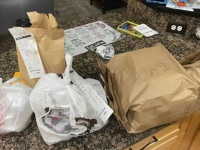 6歳少年が父親のスマホで料理を大量注文。総額なんと13万越え