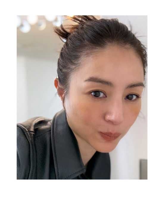 Instagram:井川遥(@loin.official)より