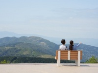 絶景すぎ！　最高のロケーションに誕生した「THE GLAMPING 箱根十国峠」