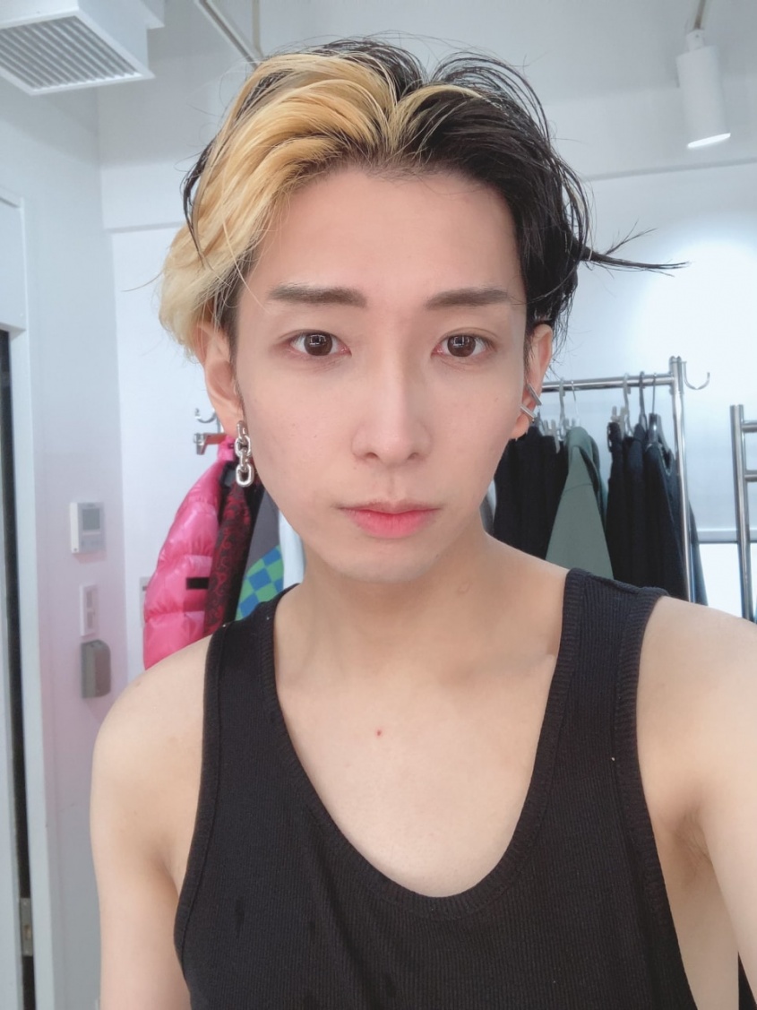 ヒカル公式ツイッターより　https://twitter.com/kinnpatuhikaru