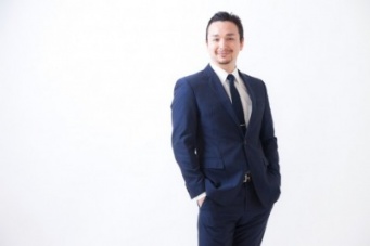 友人に自慢できる！　彼氏の仕事ランキング　2位「弁護士」1位は!?