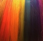 髪の中はレインボー♪　ロンドンの最新カラーリングが超クール！