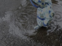 「産後8週間で職場復帰し疲弊していた私。何もかもが嫌になった雨の日、我が子に傘もささぬまま...」（東京都・50代女性）