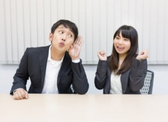 男子の心理！　興味がない女子にも彼氏の有無を尋ねる？